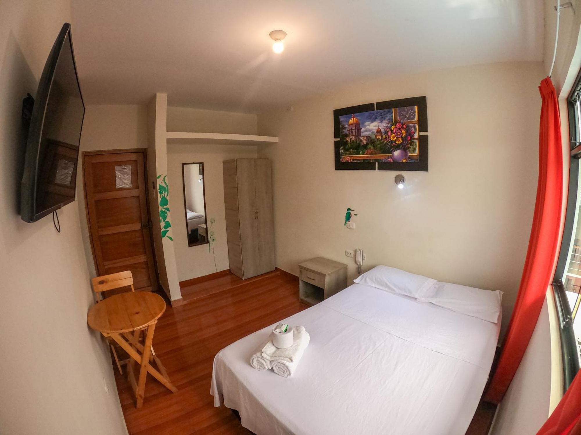Residencial Marina House Hotel Tarapoto Buitenkant foto