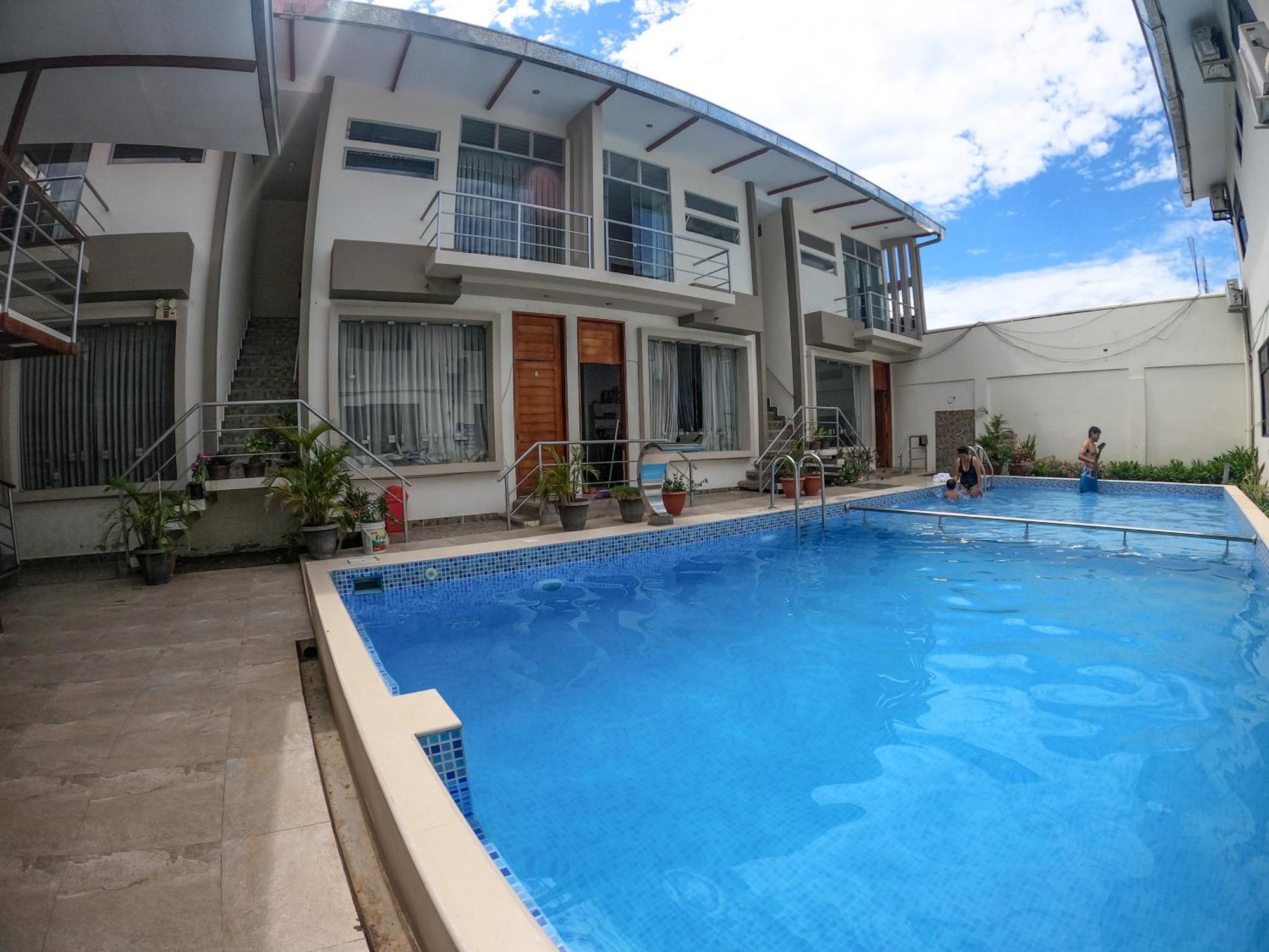 Residencial Marina House Hotel Tarapoto Buitenkant foto