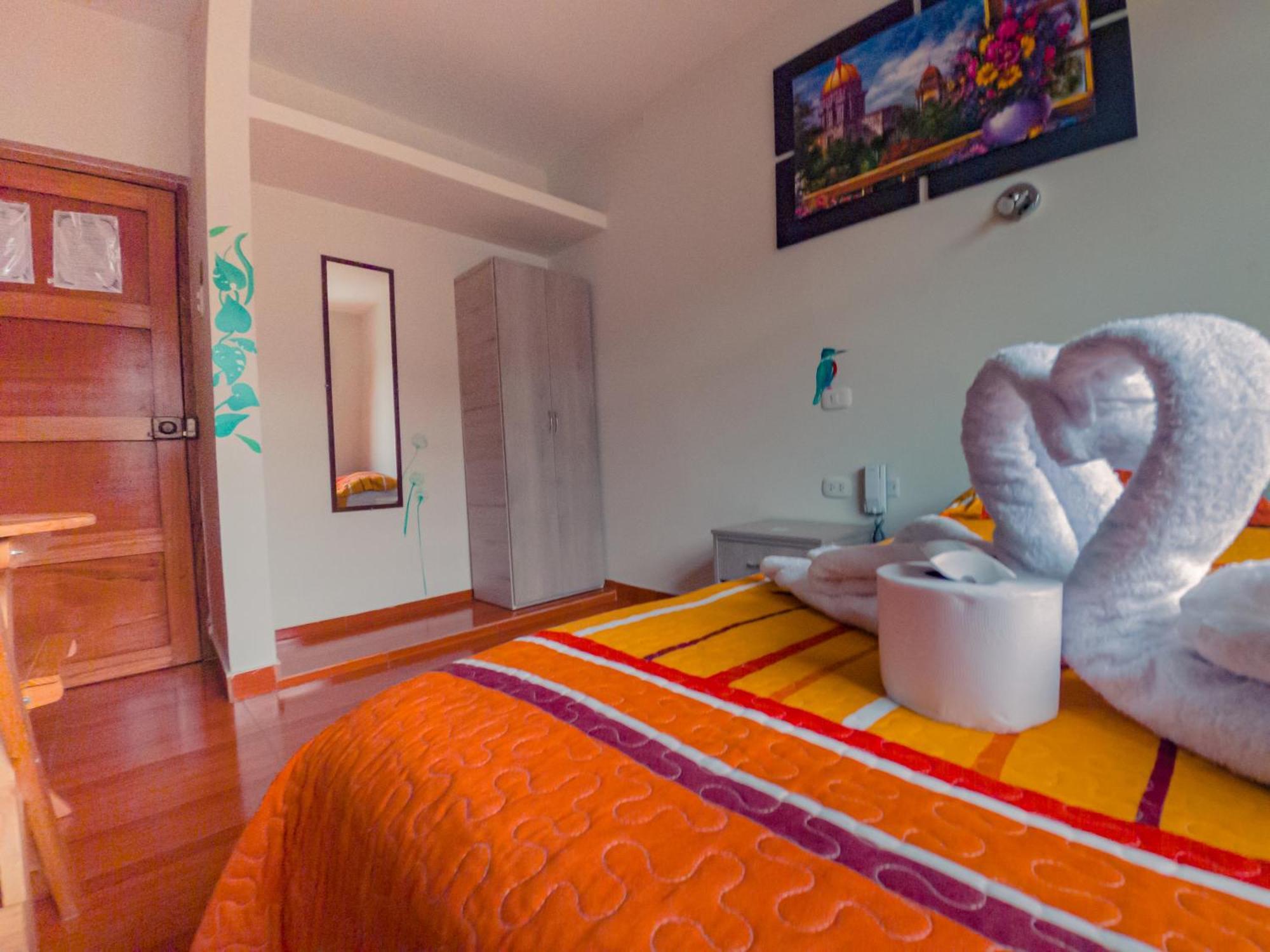 Residencial Marina House Hotel Tarapoto Buitenkant foto